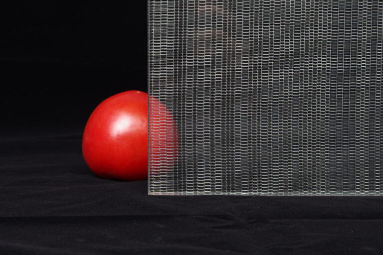 glass laminated metal mesh